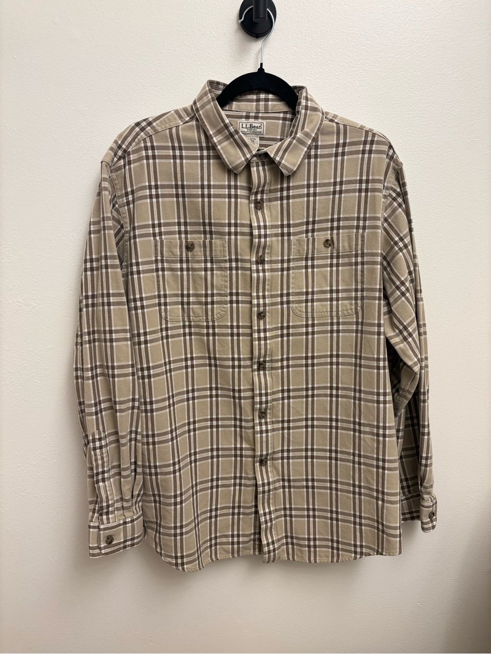 L.L. Bean Men’s Large Regular Brown Tan Plaid 100% Cotton Button Down Shirt
